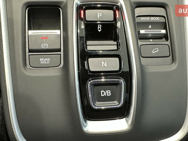 Хонда СРВ, объемом двигателя 1.99 л и пробегом 0 тыс. км за 46753 $, фото 12 на Automoto.ua