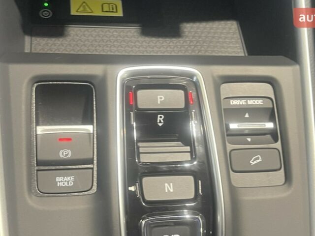 Хонда СРВ, объемом двигателя 1.99 л и пробегом 0 тыс. км за 47279 $, фото 33 на Automoto.ua