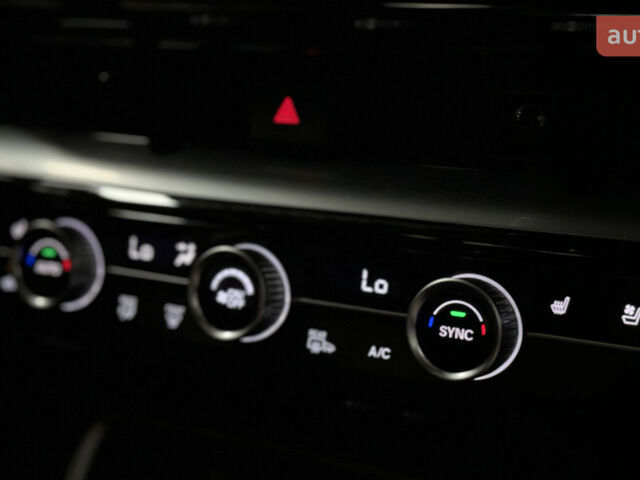 Хонда СРВ, об'ємом двигуна 1.99 л та пробігом 0 тис. км за 49906 $, фото 35 на Automoto.ua