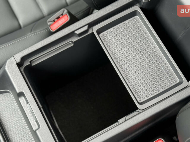 Хонда СРВ, об'ємом двигуна 1.99 л та пробігом 0 тис. км за 49906 $, фото 40 на Automoto.ua