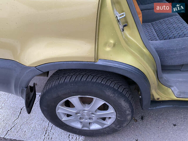 Жовтий Хонда СРВ, об'ємом двигуна 1.97 л та пробігом 400 тис. км за 4900 $, фото 7 на Automoto.ua