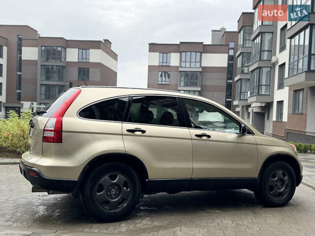 Желтый Хонда СРВ, объемом двигателя 2.4 л и пробегом 297 тыс. км за 8990 $, фото 2 на Automoto.ua