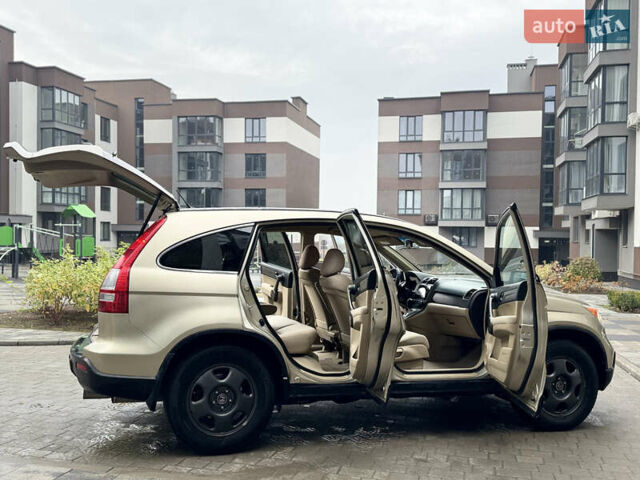 Желтый Хонда СРВ, объемом двигателя 2.4 л и пробегом 297 тыс. км за 8990 $, фото 35 на Automoto.ua