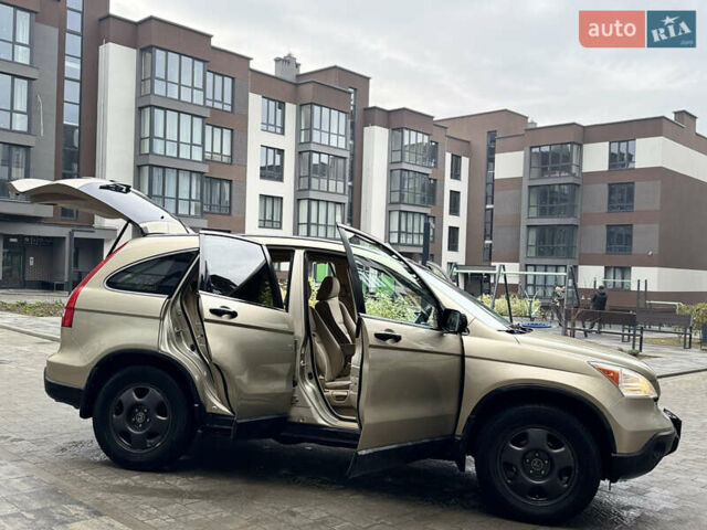 Желтый Хонда СРВ, объемом двигателя 2.4 л и пробегом 297 тыс. км за 8990 $, фото 36 на Automoto.ua