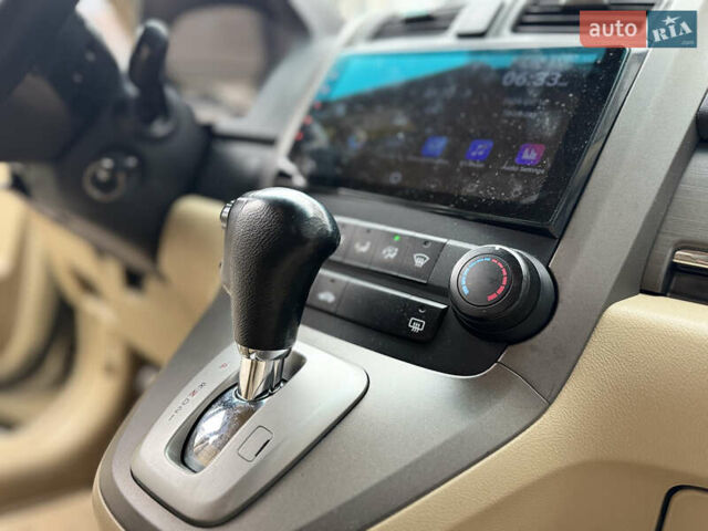 Желтый Хонда СРВ, объемом двигателя 2.4 л и пробегом 297 тыс. км за 8990 $, фото 26 на Automoto.ua