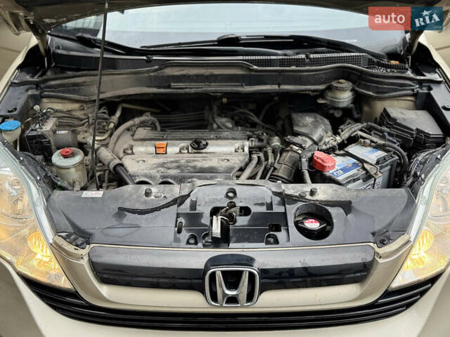 Желтый Хонда СРВ, объемом двигателя 2.4 л и пробегом 297 тыс. км за 8990 $, фото 41 на Automoto.ua