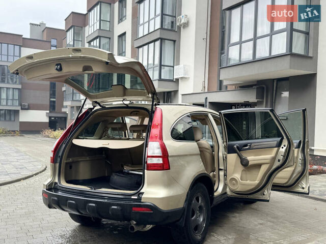 Желтый Хонда СРВ, объемом двигателя 2.4 л и пробегом 297 тыс. км за 8990 $, фото 34 на Automoto.ua