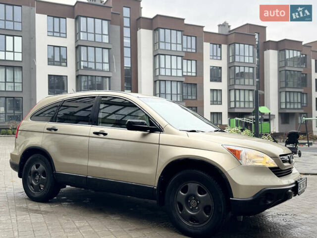 Желтый Хонда СРВ, объемом двигателя 2.4 л и пробегом 297 тыс. км за 8990 $, фото 1 на Automoto.ua