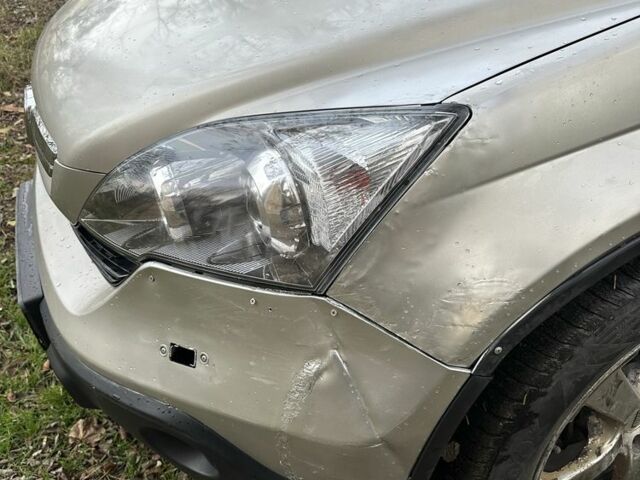 Серый Хонда СРВ, объемом двигателя 2 л и пробегом 300 тыс. км за 4500 $, фото 4 на Automoto.ua