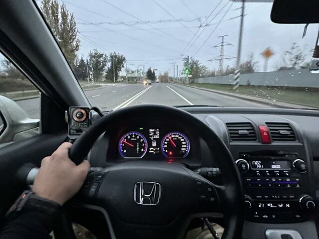 Сірий Хонда СРВ, об'ємом двигуна 2 л та пробігом 300 тис. км за 4400 $, фото 7 на Automoto.ua