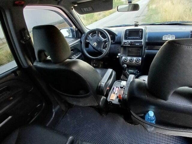 Сірий Хонда СРВ, об'ємом двигуна 0 л та пробігом 310 тис. км за 4400 $, фото 2 на Automoto.ua