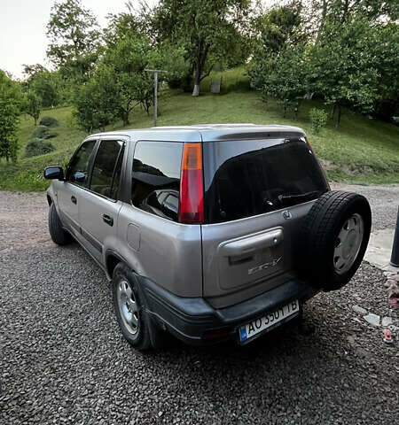 Серый Хонда СРВ, объемом двигателя 2 л и пробегом 312 тыс. км за 4800 $, фото 9 на Automoto.ua