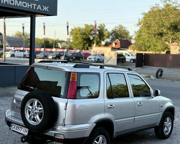 Сірий Хонда СРВ, об'ємом двигуна 1.97 л та пробігом 359 тис. км за 5600 $, фото 5 на Automoto.ua