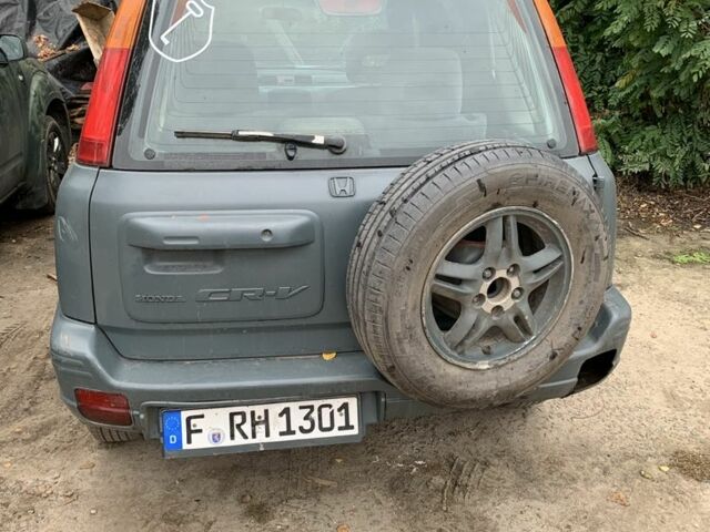 Хонда СРВ 1998 в Сумах на Automoto.ua Серый Хонда СРВ, объемом двигателя 0 л и пробегом 200 тыс. км за 3000 $, фото 3 на Automoto.ua