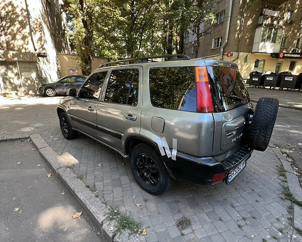 Серый Хонда СРВ, объемом двигателя 2 л и пробегом 150 тыс. км за 3799 $, фото 12 на Automoto.ua