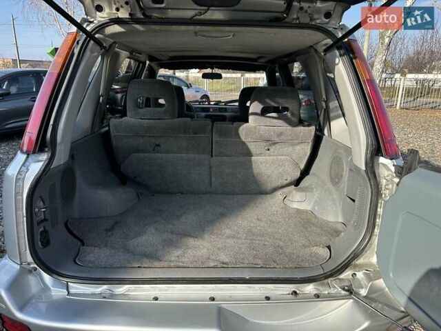 Серый Хонда СРВ, объемом двигателя 2 л и пробегом 300 тыс. км за 4950 $, фото 17 на Automoto.ua