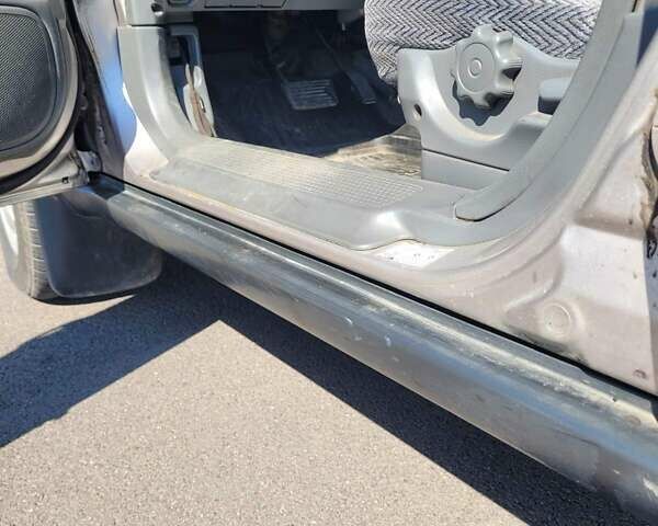 Сірий Хонда СРВ, об'ємом двигуна 2 л та пробігом 350 тис. км за 4998 $, фото 11 на Automoto.ua