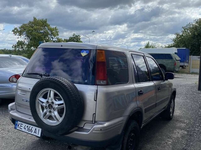 Сірий Хонда СРВ, об'ємом двигуна 2 л та пробігом 207 тис. км за 4500 $, фото 3 на Automoto.ua