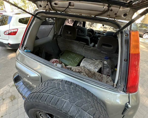 Серый Хонда СРВ, объемом двигателя 2 л и пробегом 150 тыс. км за 3799 $, фото 2 на Automoto.ua