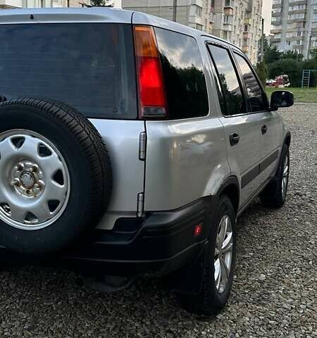 Хонда СРВ 2000 в Львове на Automoto.ua Серый Хонда СРВ, объемом двигателя 2 л и пробегом 154 тыс. км за 5600 $, фото 1 на Automoto.ua