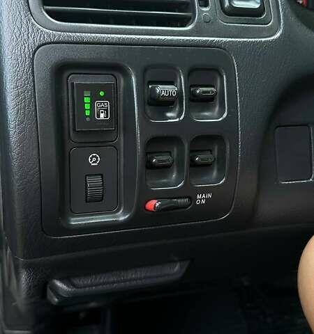 Хонда СРВ 2000 в Львове на Automoto.ua Серый Хонда СРВ, объемом двигателя 2 л и пробегом 154 тыс. км за 5600 $, фото 10 на Automoto.ua