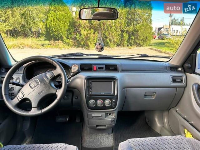 Серый Хонда СРВ, объемом двигателя 2 л и пробегом 288 тыс. км за 7400 $, фото 35 на Automoto.ua