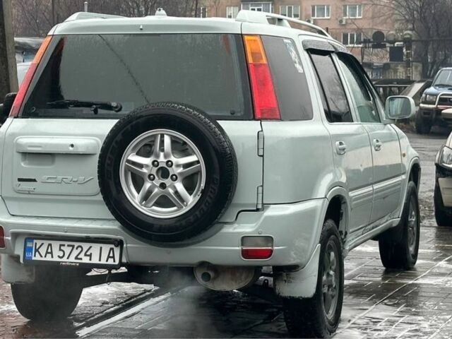 Серый Хонда СРВ, объемом двигателя 2 л и пробегом 317 тыс. км за 2050 $, фото 1 на Automoto.ua