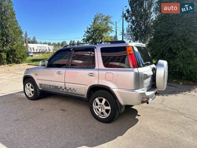 Серый Хонда СРВ, объемом двигателя 2 л и пробегом 288 тыс. км за 7400 $, фото 23 на Automoto.ua