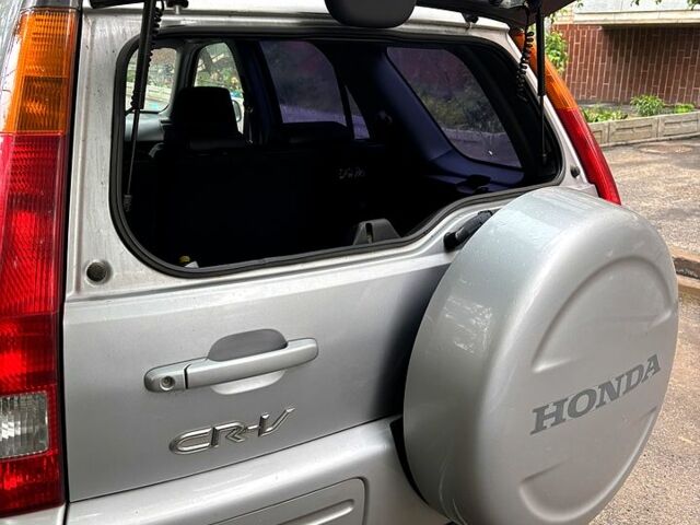 Серый Хонда СРВ, объемом двигателя 2 л и пробегом 0 тыс. км за 5900 $, фото 10 на Automoto.ua