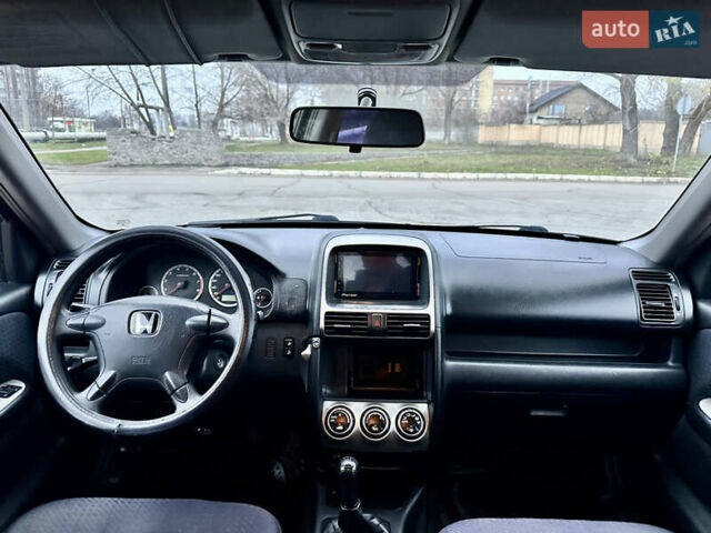 Сірий Хонда СРВ, об'ємом двигуна 2 л та пробігом 378 тис. км за 5550 $, фото 5 на Automoto.ua