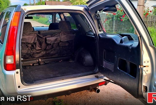 Сірий Хонда СРВ, об'ємом двигуна 2 л та пробігом 400 тис. км за 3500 $, фото 7 на Automoto.ua