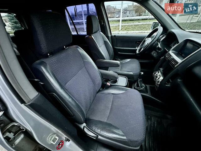 Сірий Хонда СРВ, об'ємом двигуна 2 л та пробігом 378 тис. км за 5550 $, фото 7 на Automoto.ua