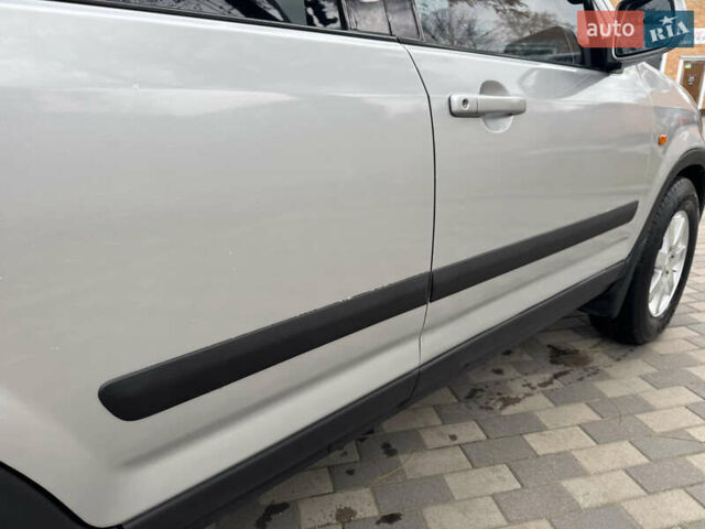 Серый Хонда СРВ, объемом двигателя 2 л и пробегом 228 тыс. км за 5800 $, фото 19 на Automoto.ua