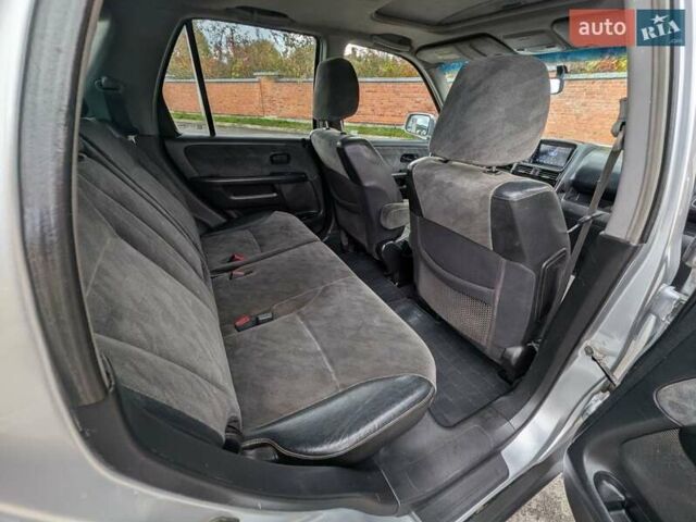 Сірий Хонда СРВ, об'ємом двигуна 2 л та пробігом 281 тис. км за 5700 $, фото 14 на Automoto.ua