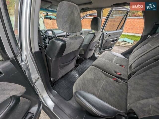 Сірий Хонда СРВ, об'ємом двигуна 2 л та пробігом 281 тис. км за 5700 $, фото 13 на Automoto.ua