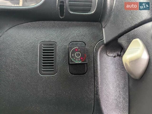 Сірий Хонда СРВ, об'ємом двигуна 2 л та пробігом 281 тис. км за 5700 $, фото 19 на Automoto.ua