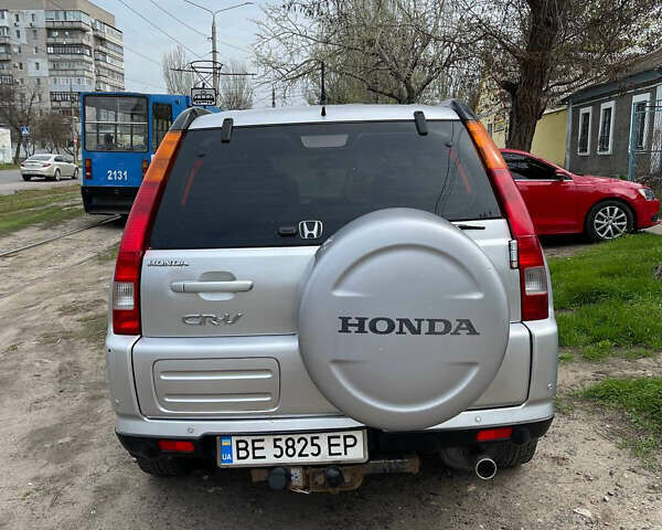 Серый Хонда СРВ, объемом двигателя 2 л и пробегом 481 тыс. км за 5900 $, фото 3 на Automoto.ua