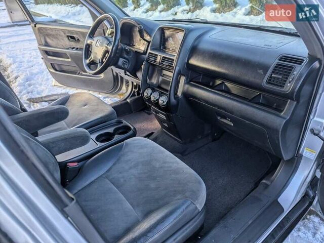 Сірий Хонда СРВ, об'ємом двигуна 2 л та пробігом 281 тис. км за 5900 $, фото 13 на Automoto.ua