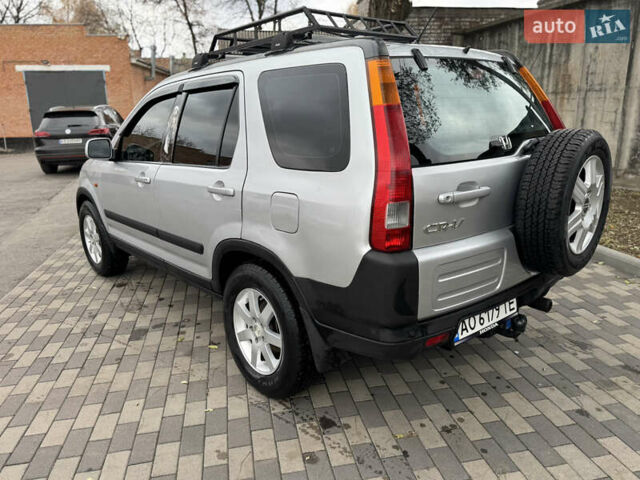 Серый Хонда СРВ, объемом двигателя 2 л и пробегом 228 тыс. км за 5800 $, фото 12 на Automoto.ua