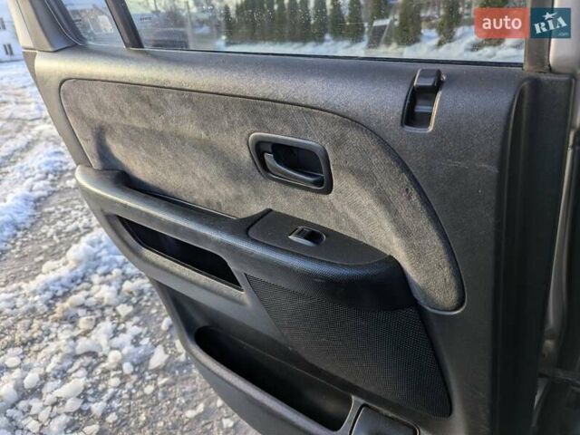 Сірий Хонда СРВ, об'ємом двигуна 2 л та пробігом 281 тис. км за 5900 $, фото 17 на Automoto.ua
