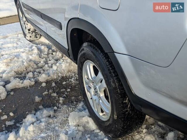 Сірий Хонда СРВ, об'ємом двигуна 2 л та пробігом 281 тис. км за 5900 $, фото 7 на Automoto.ua