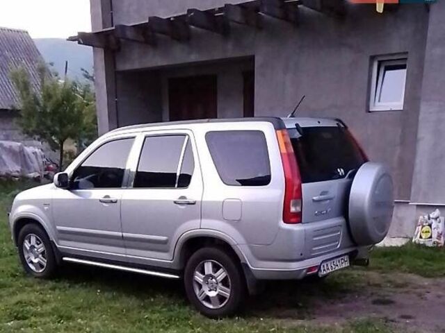 Сірий Хонда СРВ, об'ємом двигуна 2 л та пробігом 324 тис. км за 7300 $, фото 4 на Automoto.ua
