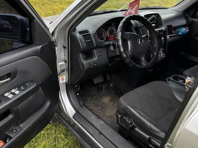 Сірий Хонда СРВ, об'ємом двигуна 2 л та пробігом 330 тис. км за 3733 $, фото 6 на Automoto.ua