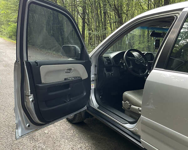 Сірий Хонда СРВ, об'ємом двигуна 2 л та пробігом 330 тис. км за 7500 $, фото 11 на Automoto.ua