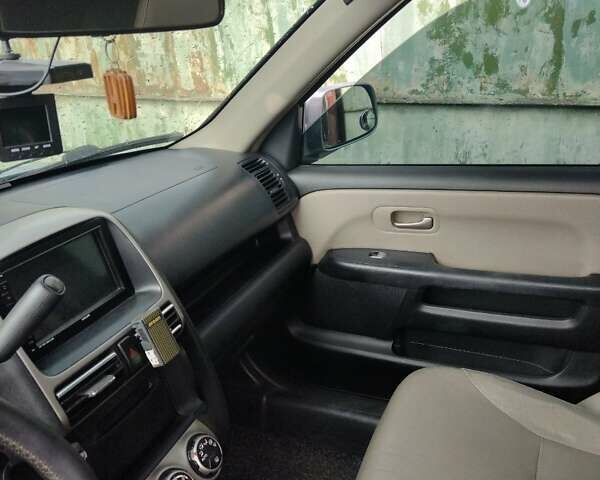 Сірий Хонда СРВ, об'ємом двигуна 2 л та пробігом 324 тис. км за 7300 $, фото 11 на Automoto.ua