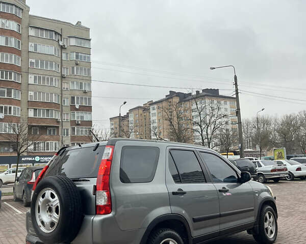 Сірий Хонда СРВ, об'ємом двигуна 2 л та пробігом 400 тис. км за 6299 $, фото 5 на Automoto.ua