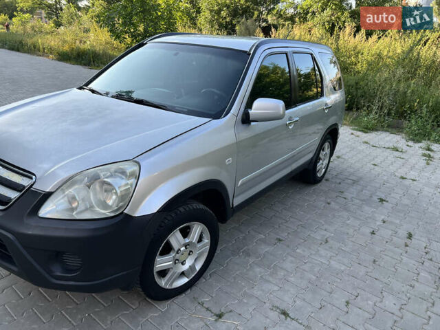 Сірий Хонда СРВ, об'ємом двигуна 2 л та пробігом 350 тис. км за 5999 $, фото 2 на Automoto.ua