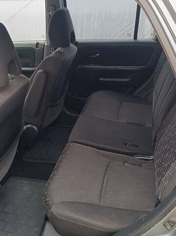 Серый Хонда СРВ, объемом двигателя 2 л и пробегом 256 тыс. км за 7500 $, фото 10 на Automoto.ua