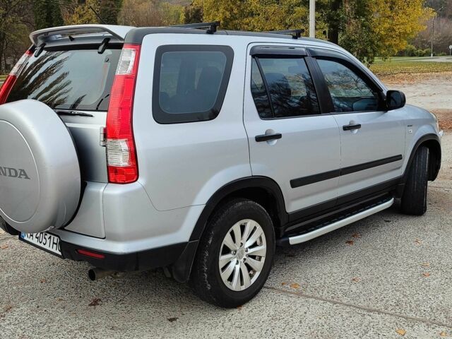 Серый Хонда СРВ, объемом двигателя 2 л и пробегом 254 тыс. км за 8700 $, фото 4 на Automoto.ua