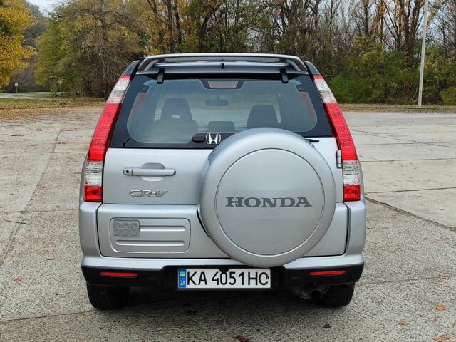 Серый Хонда СРВ, объемом двигателя 2 л и пробегом 254 тыс. км за 8700 $, фото 3 на Automoto.ua